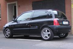 R-Clio-schwarz-002